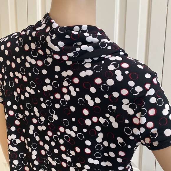Chico’s Womens Size 2 (L) Black Blouse With Droopy Neckline. Polka Dots - Picture 6 of 12